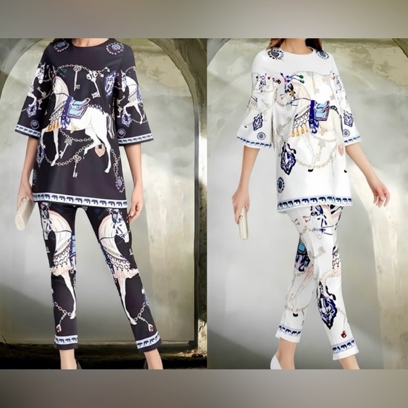 British Pearl Royal Horse Embellished Oversized Blouse & Skinny Pants Suit Set. - Picture 17 of 17